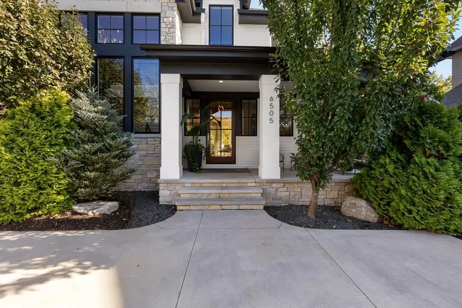 6505 Hawks Pointe Lane, Victoria, MN 55331 - Image #3