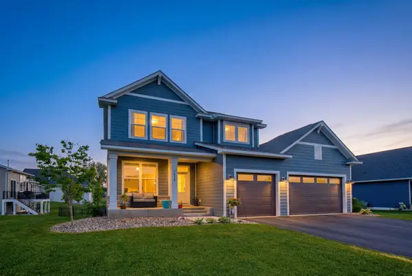 1439 Lee Circle, Hudson, WI 54016