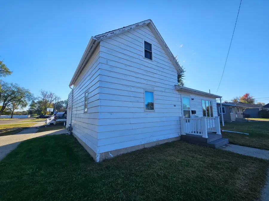 422 2nd Street N, Wahpeton, ND 58075 - Image #3