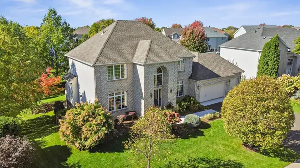 9624 Jonathan Lane, Eden Prairie, MN 55347