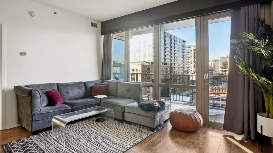 929 Portland Avenue #702, Minneapolis, MN 55404 - Image #2