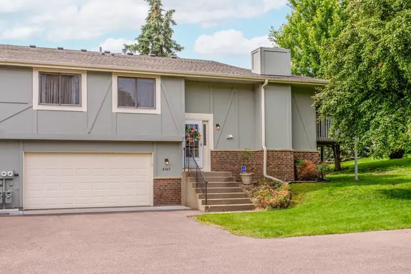 8567 Xenium Lane N, Maple Grove, MN 55369