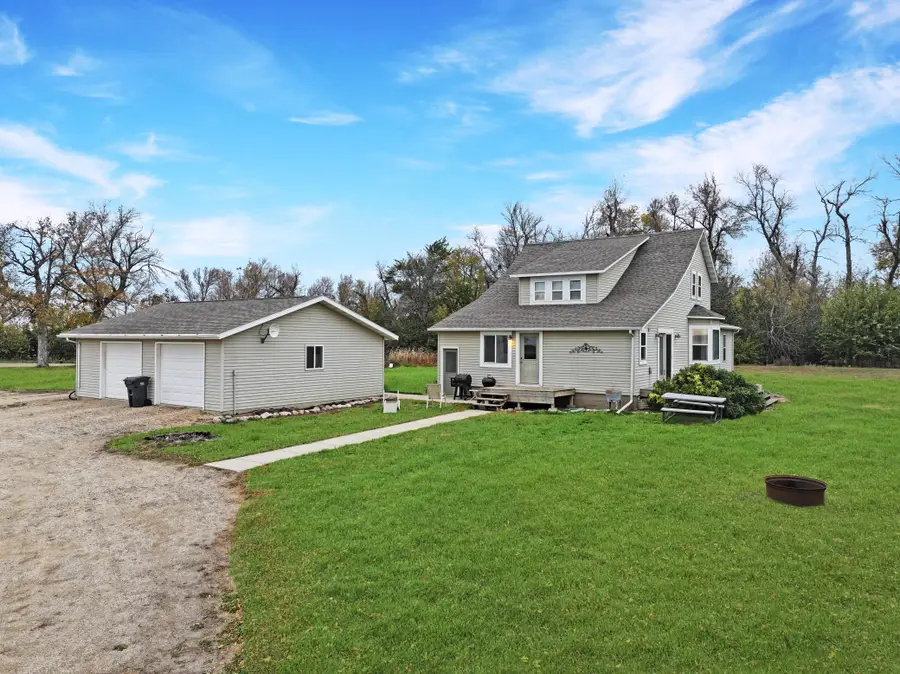281 20th Avenue, Edgerton, MN 56128 - Image #2