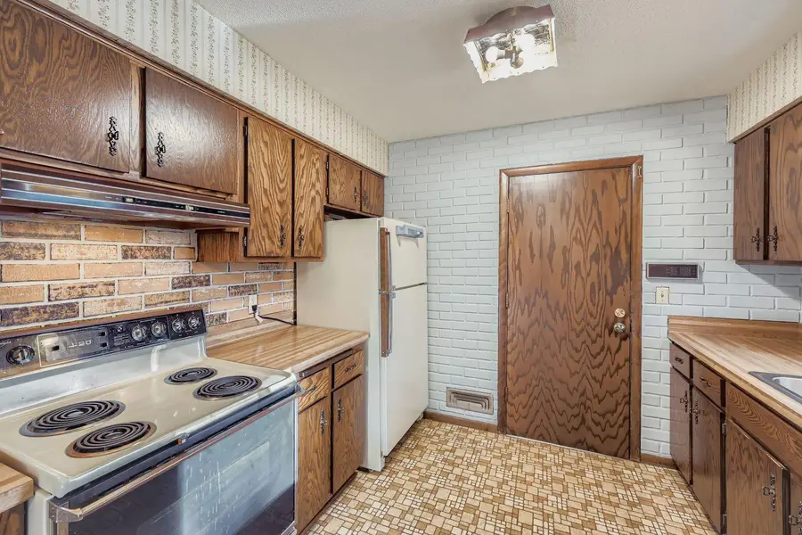 1478 97th Avenue Nw, Coon Rapids, MN 55433 - Image #2