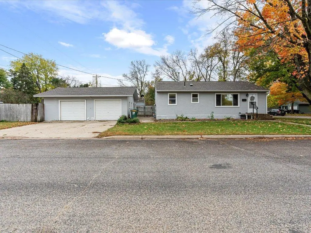 1202 J Street Ne, Brainerd, MN 56401 - Image #1