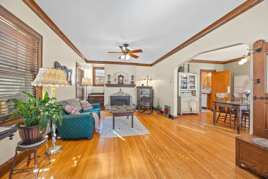 733 Sherwood Avenue, Saint Paul, MN 55106 - #2