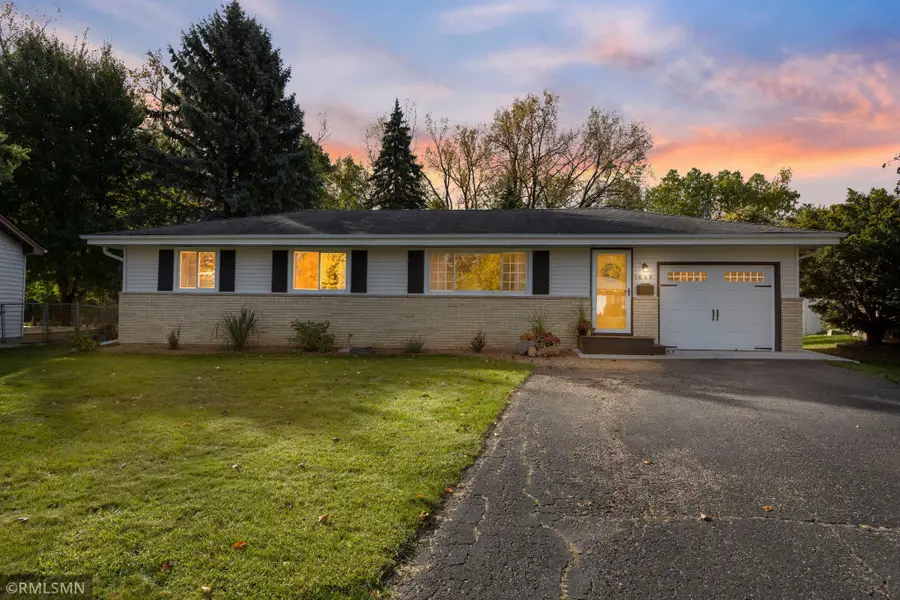 1660 Fairway Drive Ne, Columbia Heights, MN 55421 - Image #2