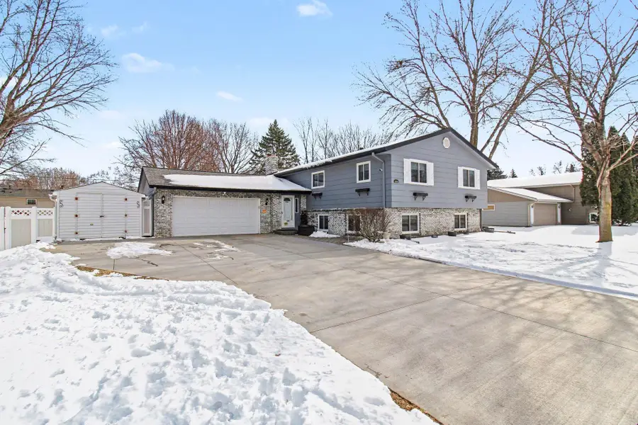 1195 Van Buren Street S, Shakopee, MN 55379 - #2