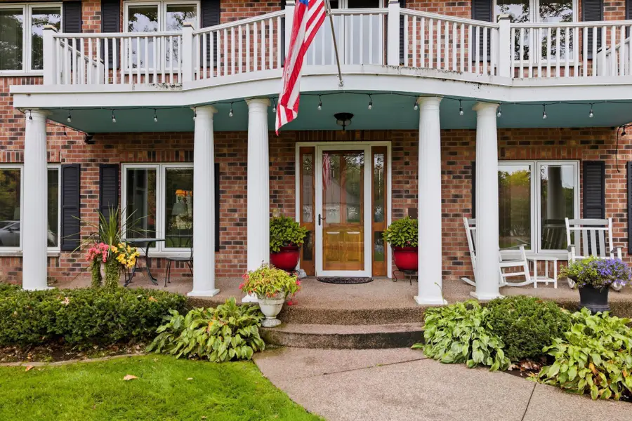 1438 Kings Wood Road, Eagan, MN 55122 - #2