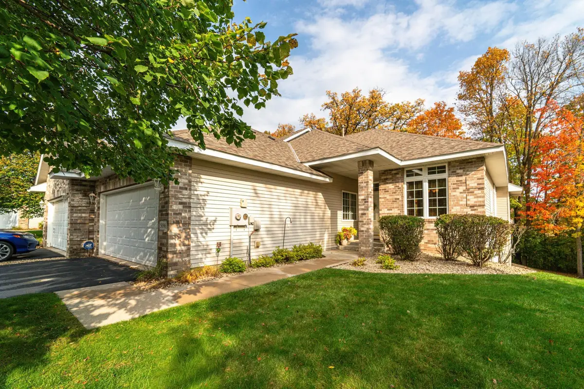 5096 E Oak Point Drive, Prior Lake, MN 55372 - Image #1