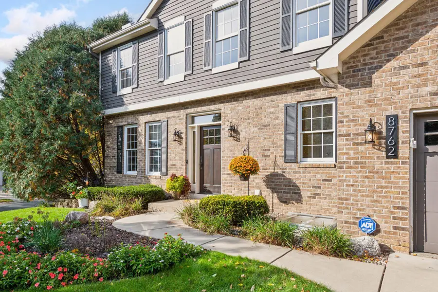 8762 Prescott Drive, Eden Prairie, MN 55347 - #2
