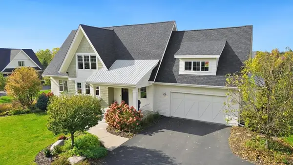 10144 Tapestry Hill, Lake Elmo, MN 55042