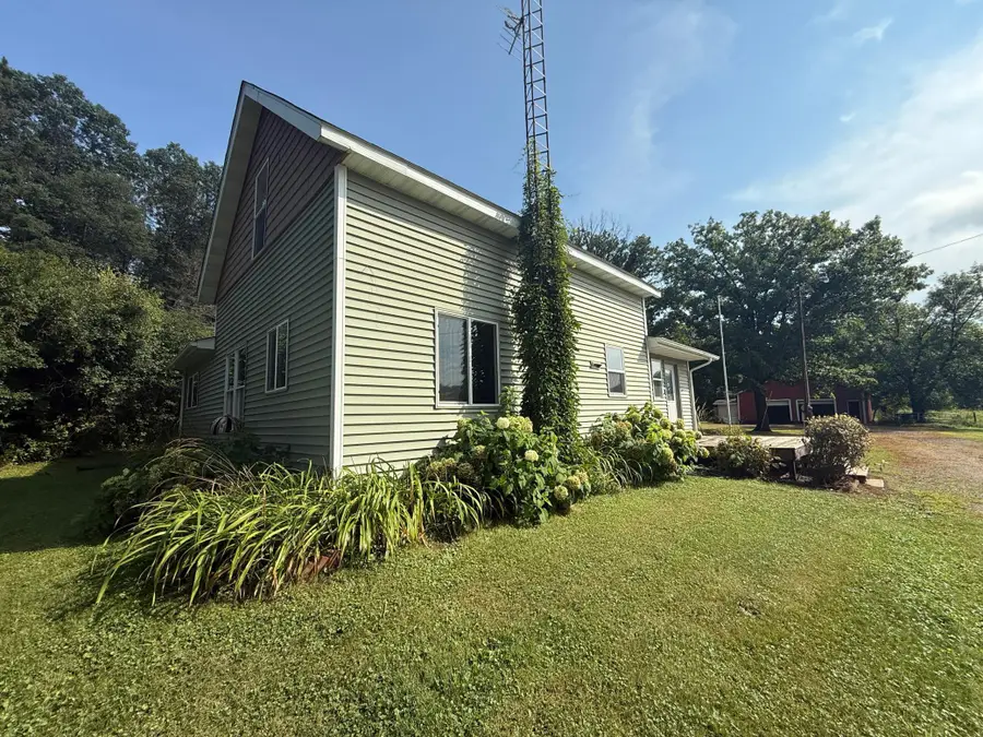 12222 Three Mile Road, Oak Lawn, MN 56401 - Image #2