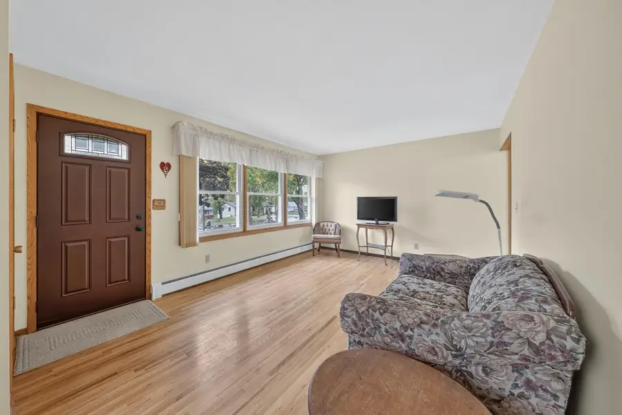 3955 Oak Park Circle Se, Marion Township, MN 55904 - Image #2