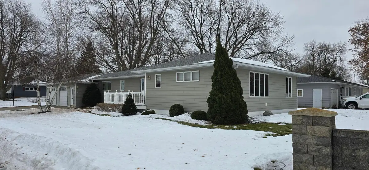 313 3rd Avenue N, Emmons, MN 56029 - Image #1