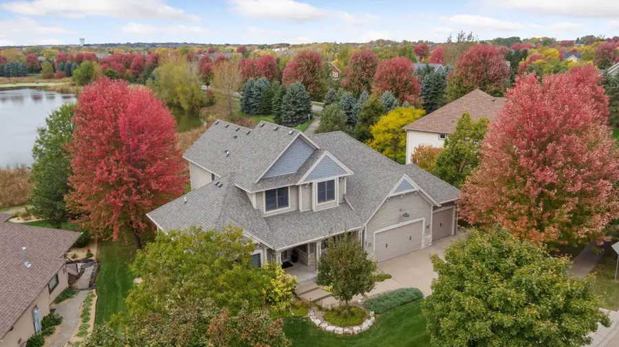 10758 Watersedge Lane, Woodbury, MN 55129 - Image #2