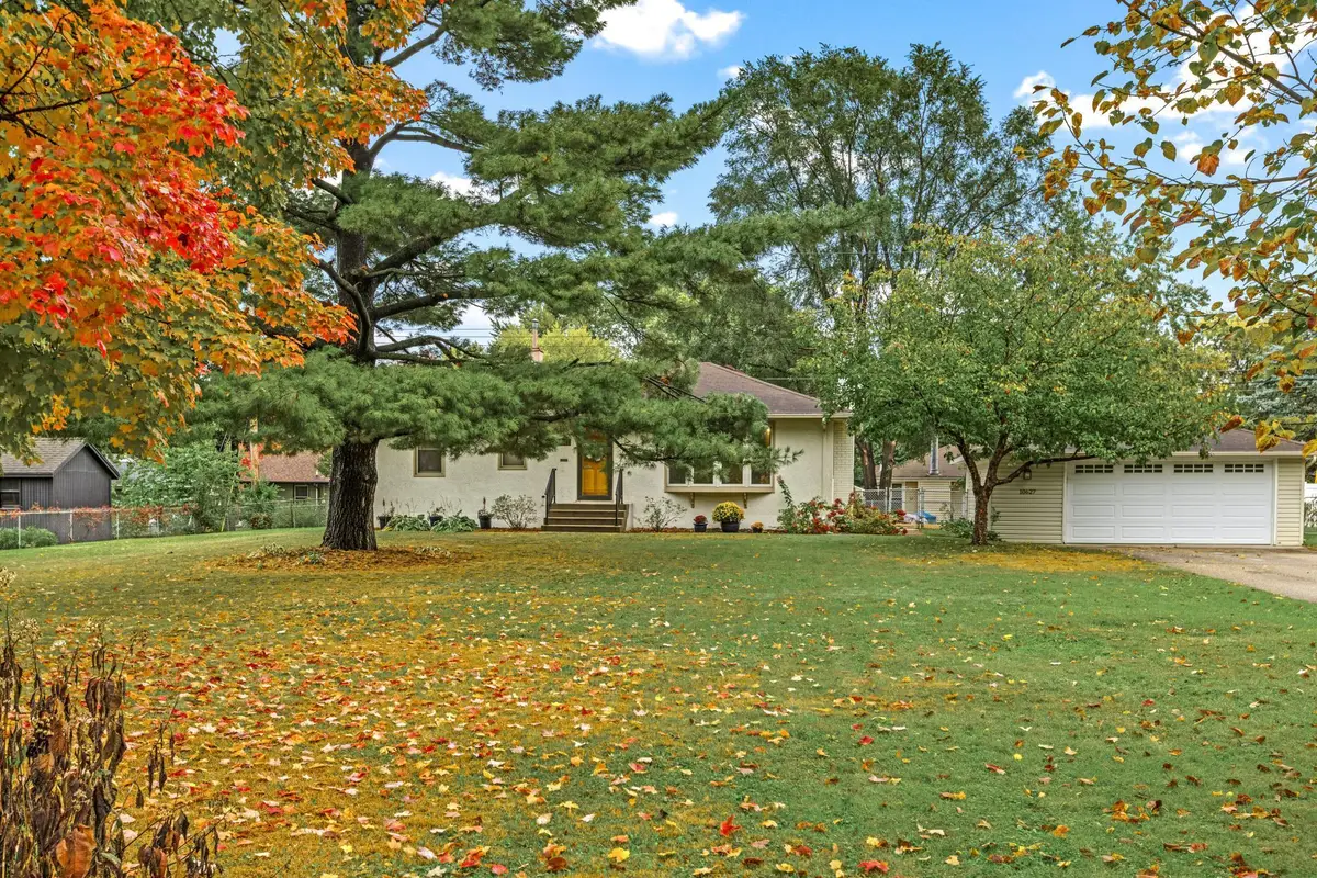 10627 Thomas Avenue S, Bloomington, MN 55431 - Image #1