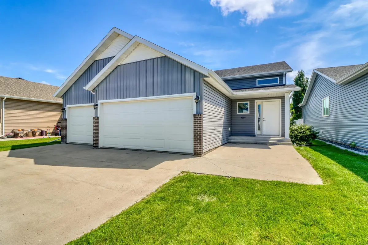 7394 21st Street S, Fargo, ND 58104 - Image #1