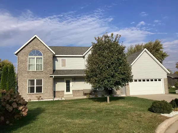 119 Hall Lane, Alden, MN 56009