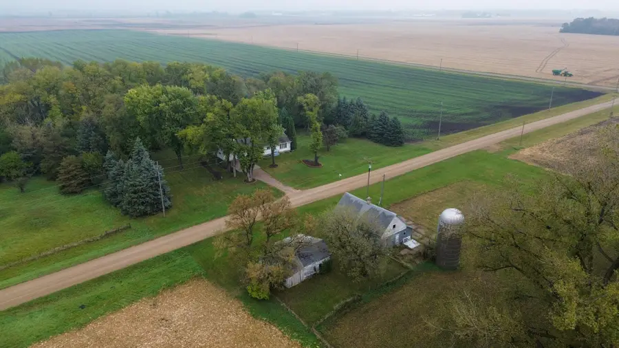 21848 820th Avenue, Renville, MN 56284 - Image #2