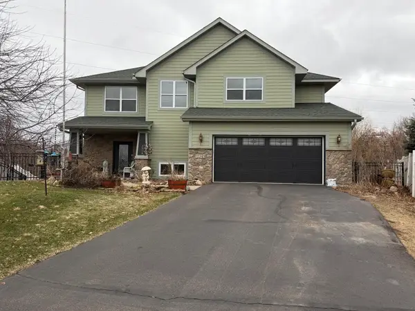 12345 Butternut Street Nw, Coon Rapids, MN 55448
