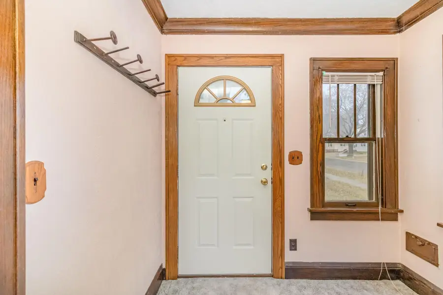 945 Margaret Street, Saint Paul, MN 55106 - Image #2