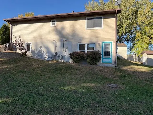 1200 Crestview Road, Albert Lea, MN 56007 - Image #3