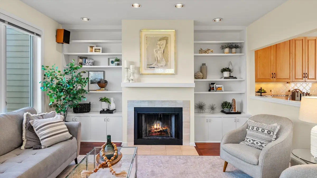 222 Groveland Avenue, Minneapolis, MN 55403 - Image #1