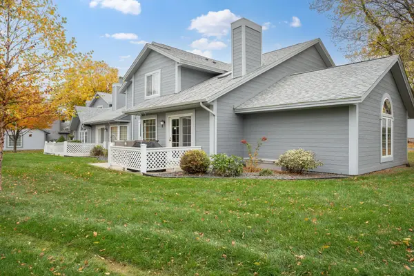 2717 Spyglass Court Nw, Rochester, MN 55901