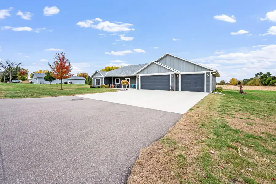 305 Harrison Street, Welcome, MN 56181 - Image #2