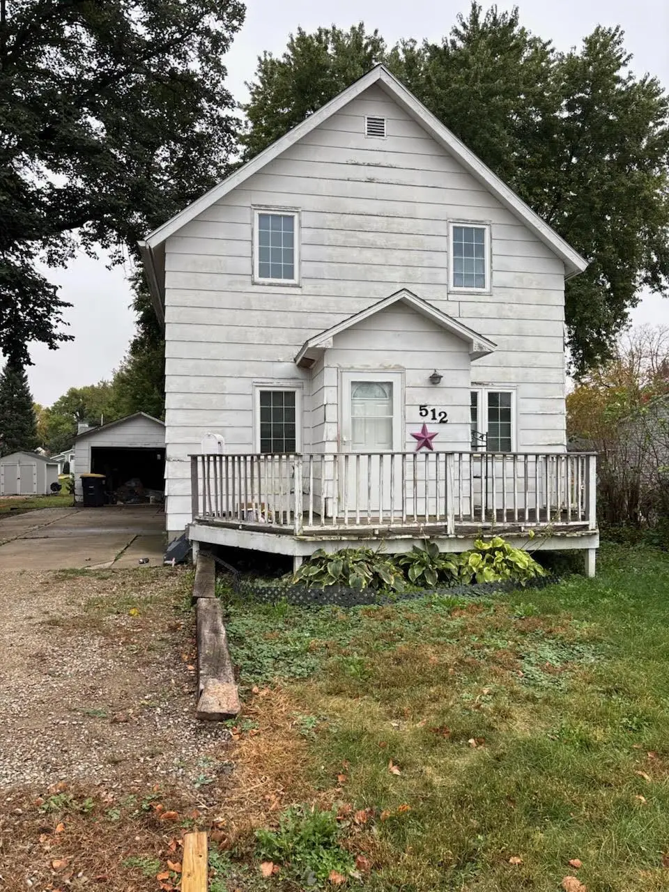 512 E 11th Street, Blue Earth, MN 56013 - Image #1