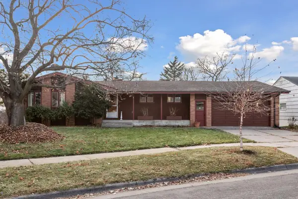 1581 Wheelock Ridge Road, Saint Paul, MN 55130