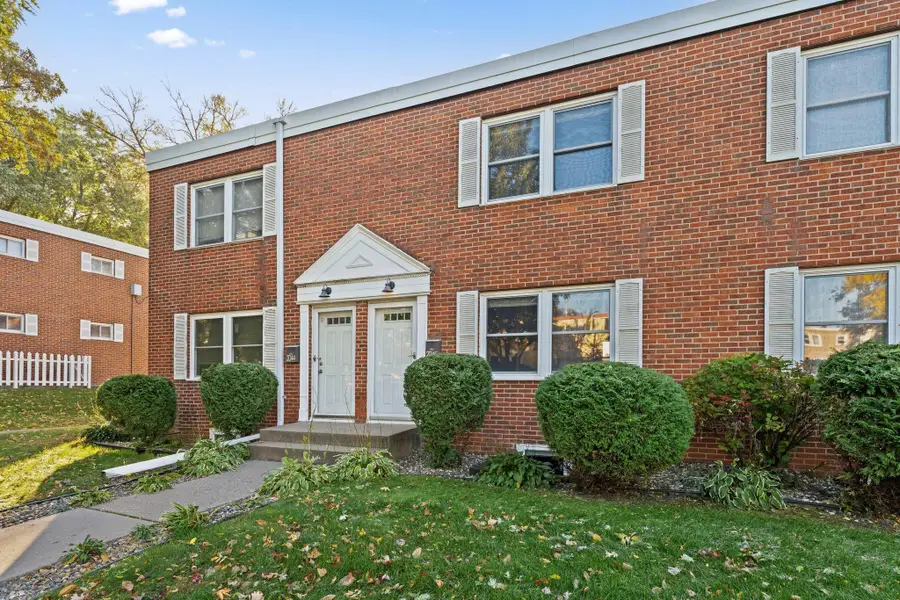 2046 Montreal Avenue, Saint Paul, MN 55116 - Image #2