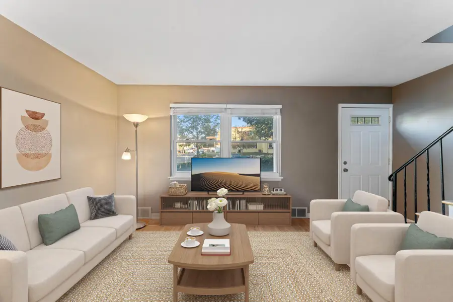 2046 Montreal Avenue, Saint Paul, MN 55116 - Image #3