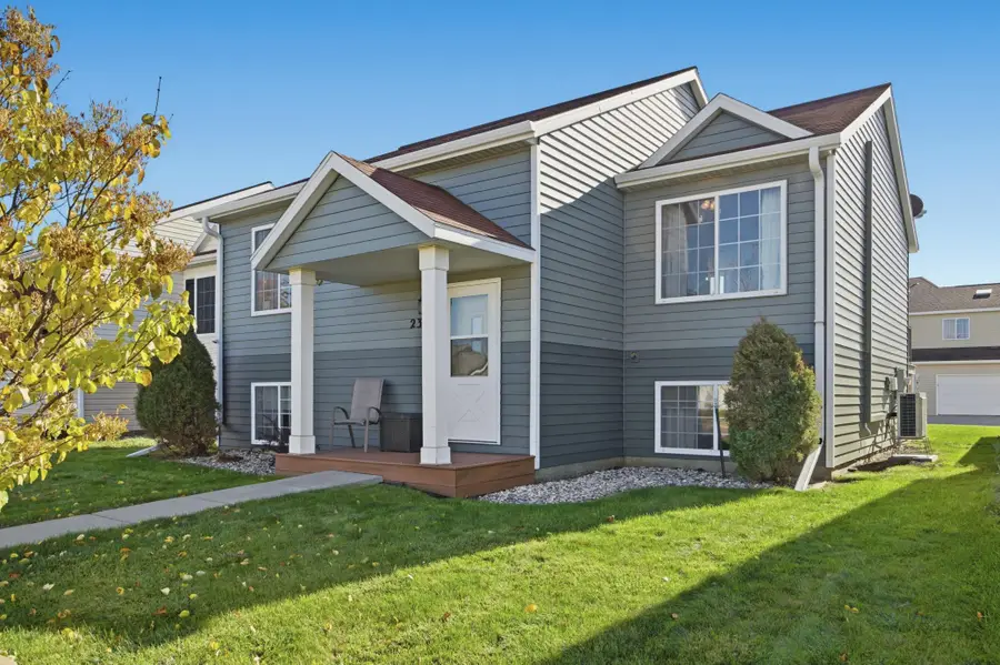 2346 57th Avenue S, Fargo, ND 58104 - Image #2