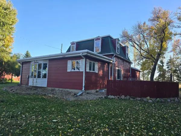 38698 Highway 109, Winnebago, MN 56098