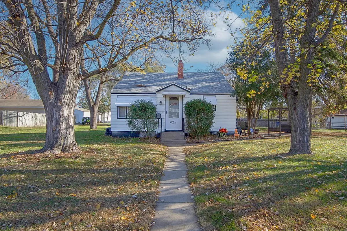 226 32nd Avenue N, Saint Cloud, MN 56303 - Image #1