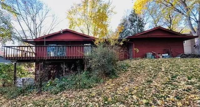 1415 Crest Drive, Chaska, MN 55318 - Image #3