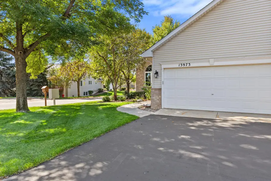 13973 Falcon Avenue, Apple Valley, MN 55124 - Image #3