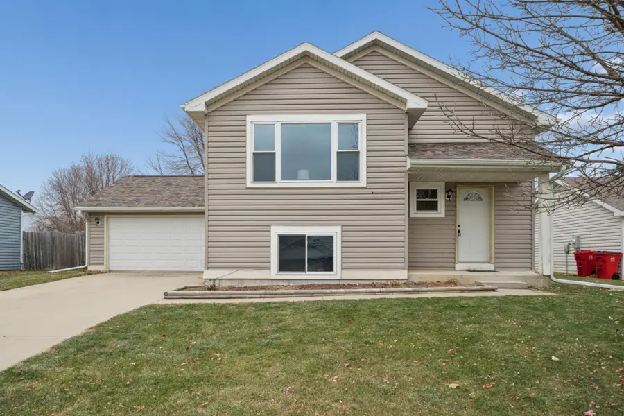 532 7th Street Sw, Pine Island, MN 55963 - Image #2