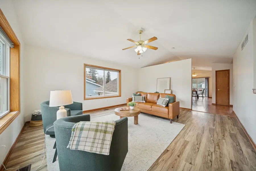 532 7th Street Sw, Pine Island, MN 55963 - Image #3