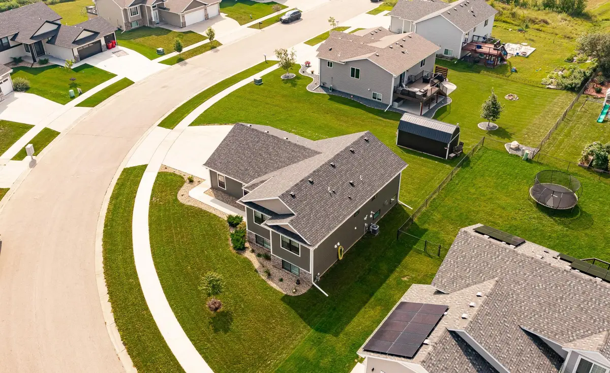 909 9th Avenue Ne, Kasson, MN 55944 - Image #1