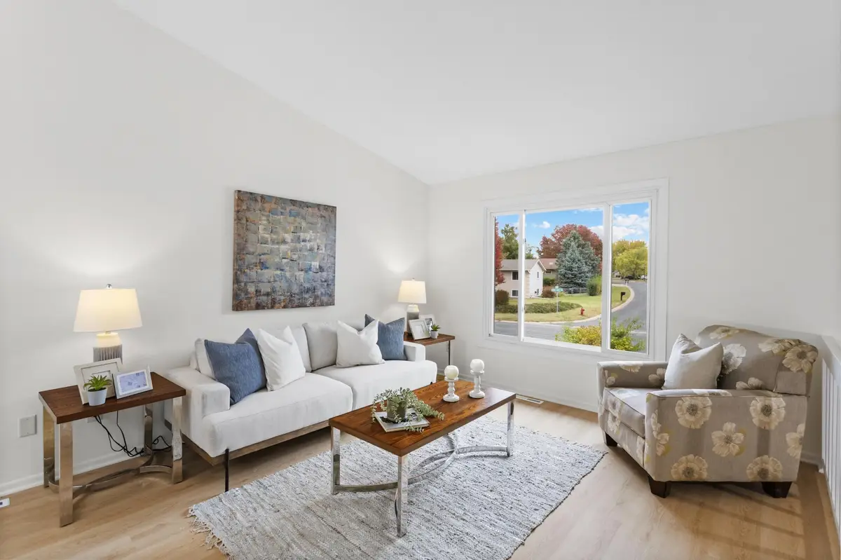 1866 Bear Path Trail, Eagan, MN 55122 - Image #1