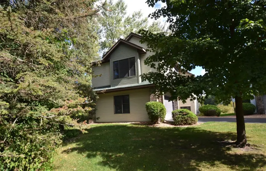 5700 Willow Trail, Shoreview, MN 55126 - Image #2