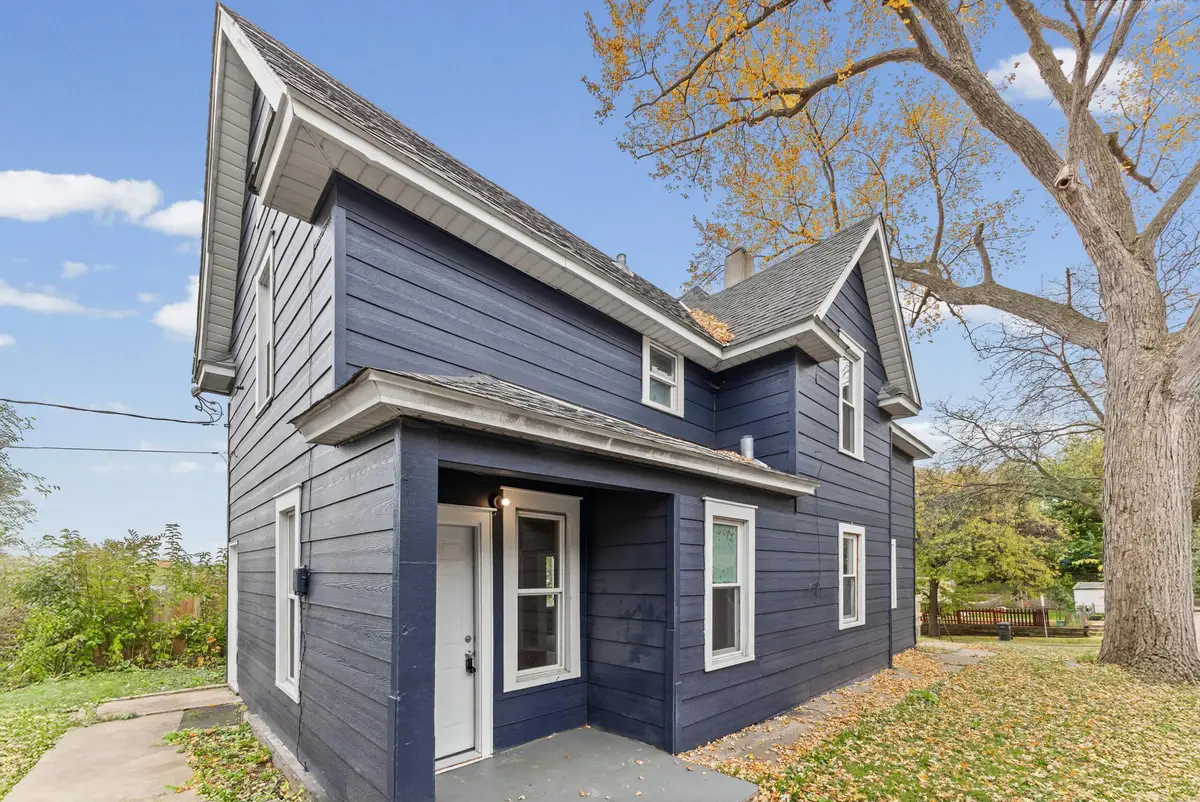 137 Cayuga Street, Saint Paul, MN 55117 - Image #1