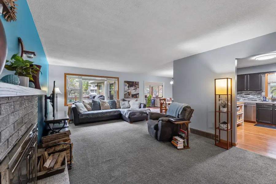 13147 Thomas Avenue S, Burnsville, MN 55337 - Image #3