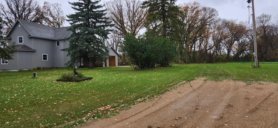 42233 130th Avenue Se, Garfield, MN 56540 - Image #2