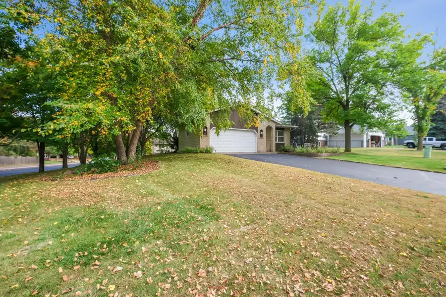 1329 Carriage Road, Woodbury, MN 55125 - Image #2