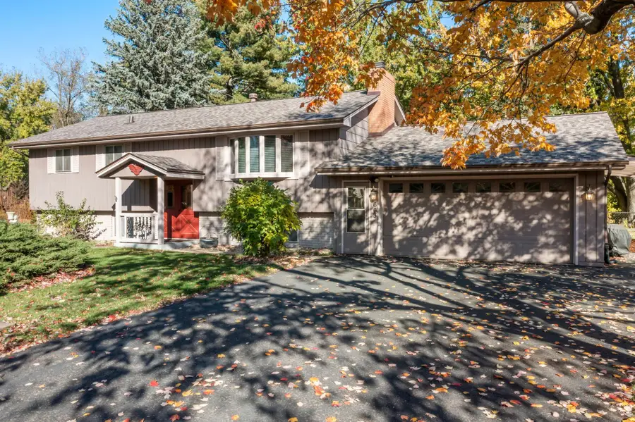 663 91st Avenue Ne, Blaine, MN 55434 - Image #2