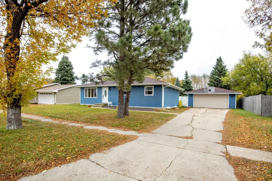 725 31st Street N, Fargo, ND 58102 - Image #3